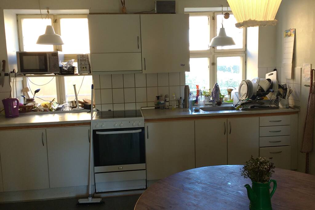 Kitchen and dinning table