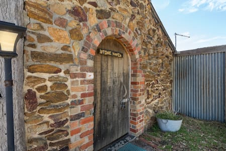 Stone Haven-self contained Yarra Valley Guesthouse