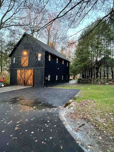 Sherwood Barn - close to ski mountain