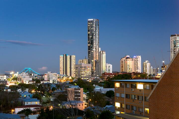 The Carrington Manor 1 gallery image 3