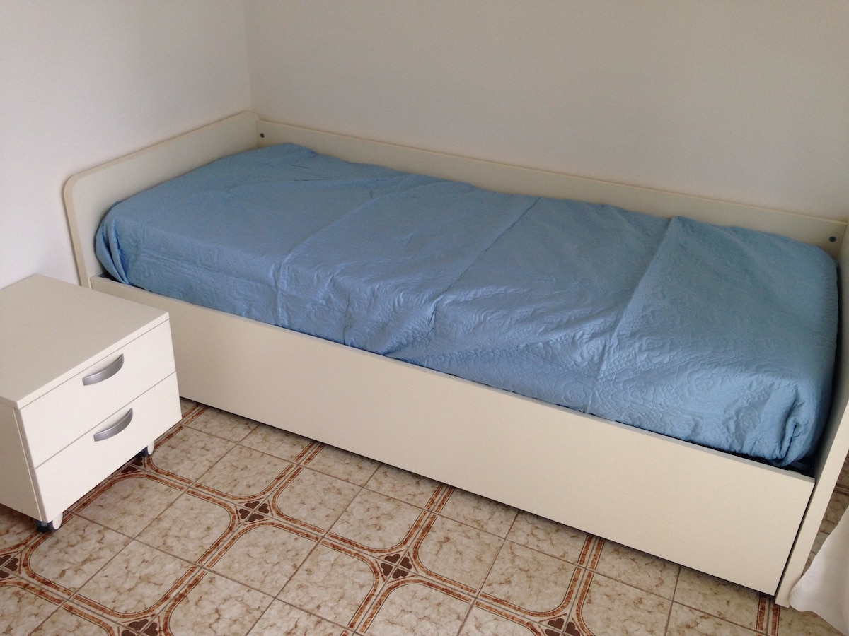 Втора спална соба