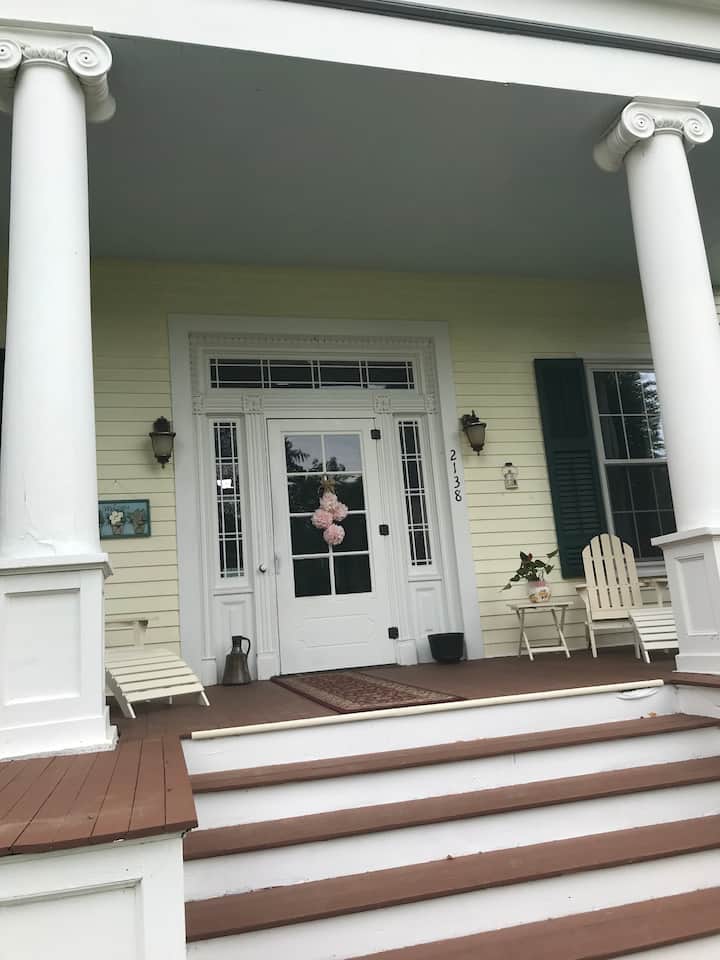 Old North 1Private Room with private bath Houses for Rent in Seneca Falls, New York, United