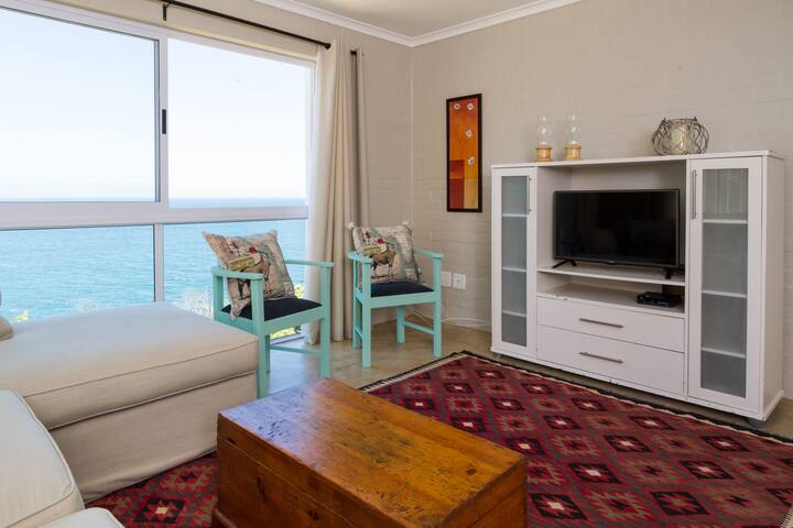 Lower Deck @ Cape-x-ta-Sea gallery image 2