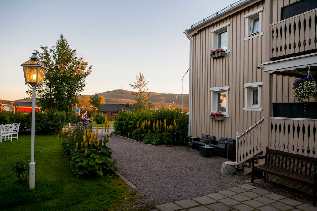 Från B&B har ni en underbar utsikt över Dundret