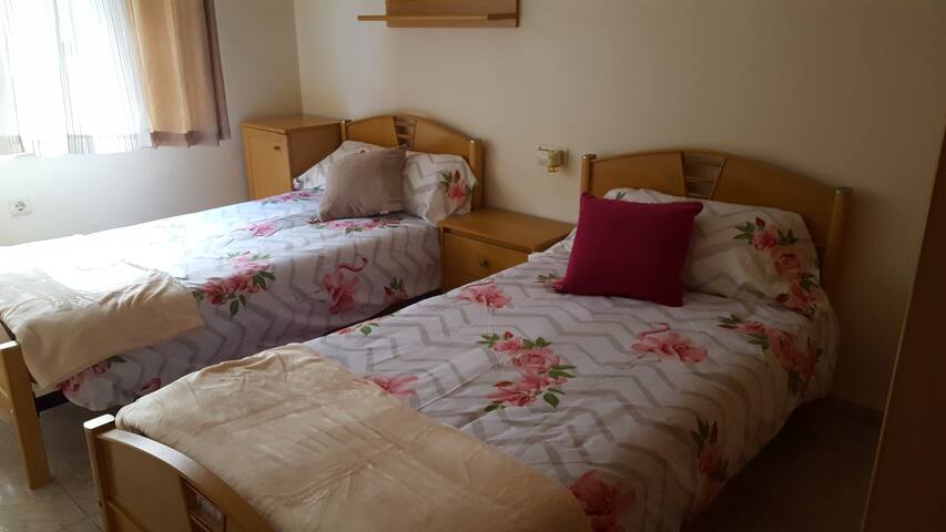 1 single room