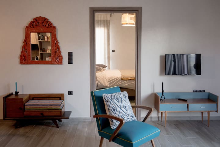 Traveller's apartment