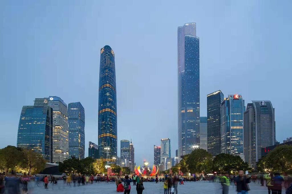 珠江新城CBD,核心商圈西塔东塔近在咫尺