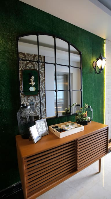 Start to feel at ease once you step into our foyer, it is for you to enjoy while you are staying in