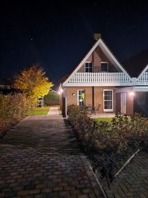 Vacation home "Deich Sehnsucht" in Greetsiel, North Sea