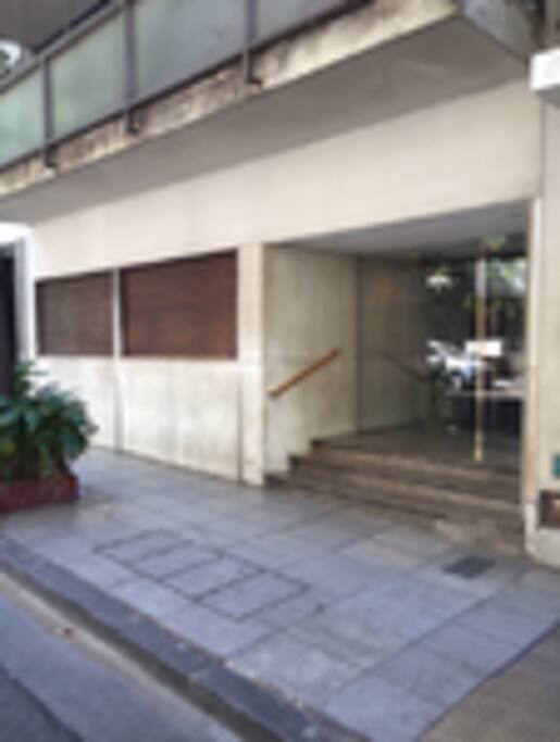 Entrada del edificio