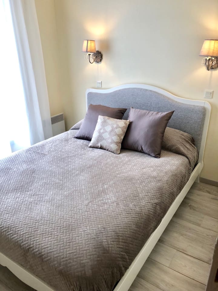 საძინებელი 1