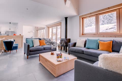 Airbnb performant: Les Trois Bonheurs – Hot Tub & Garden à Morzine