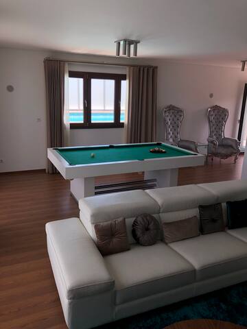 Glamorous Penthouse Private Swimming Pool, Oriente gallery image 2