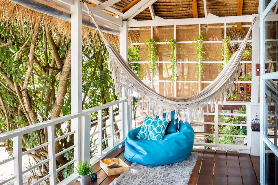 The Hatch, a beachfront house at Hin Kong, Hin Kong, Koh Phangan, Thailand, photo 3 of 10