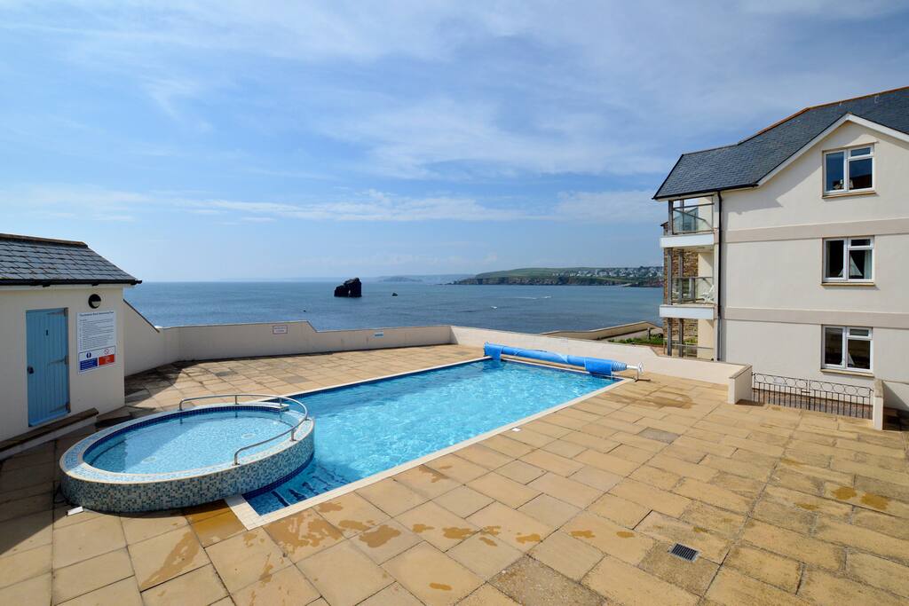 Swimming pool for the apartments