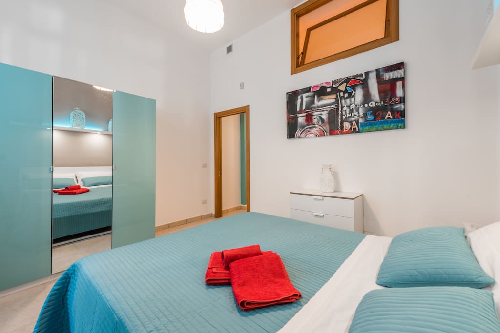 Camera da letto principale / First bedoom
