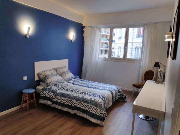 Big bedroom - Gran habitación con vestidor