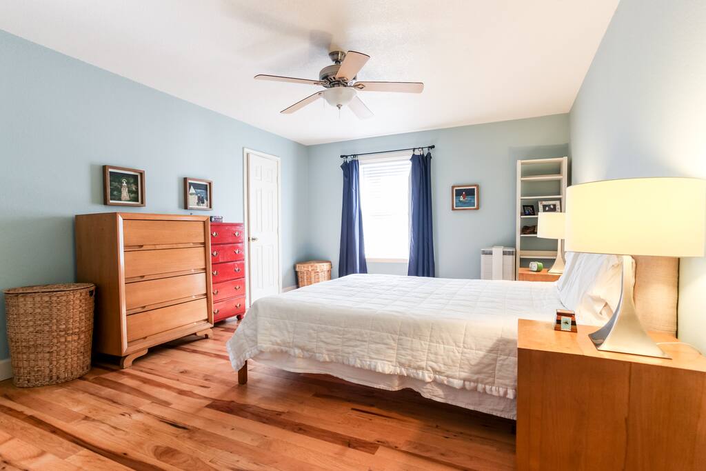 Spacious master bedroom, with bathroom.