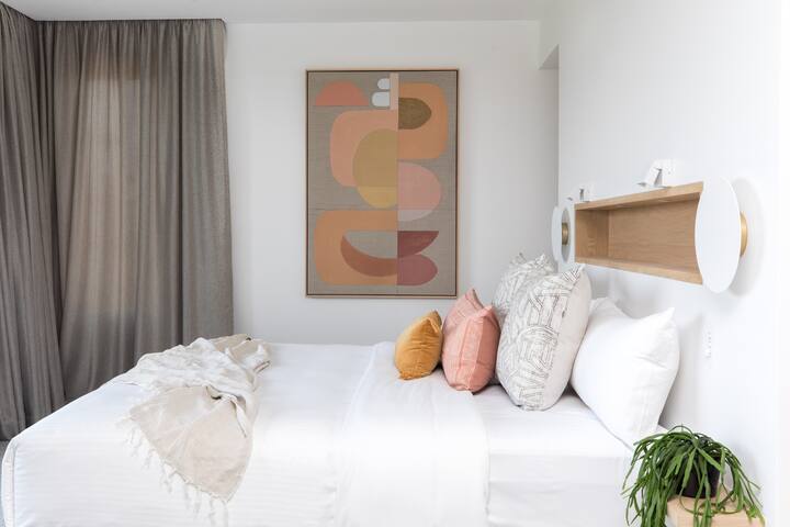 Artis Penthouse with Private Rooftop & Heated Pool