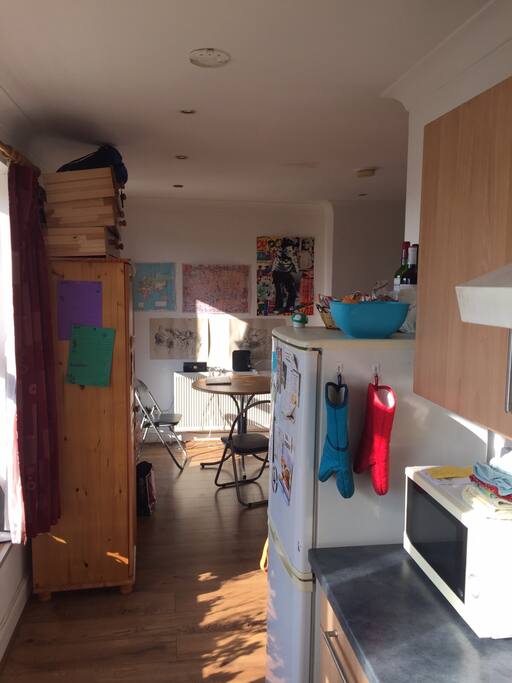 Kitchen (open plan into Living Room)