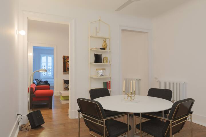 Estrela Apartment – Perfect for Families & Friends gallery image 5