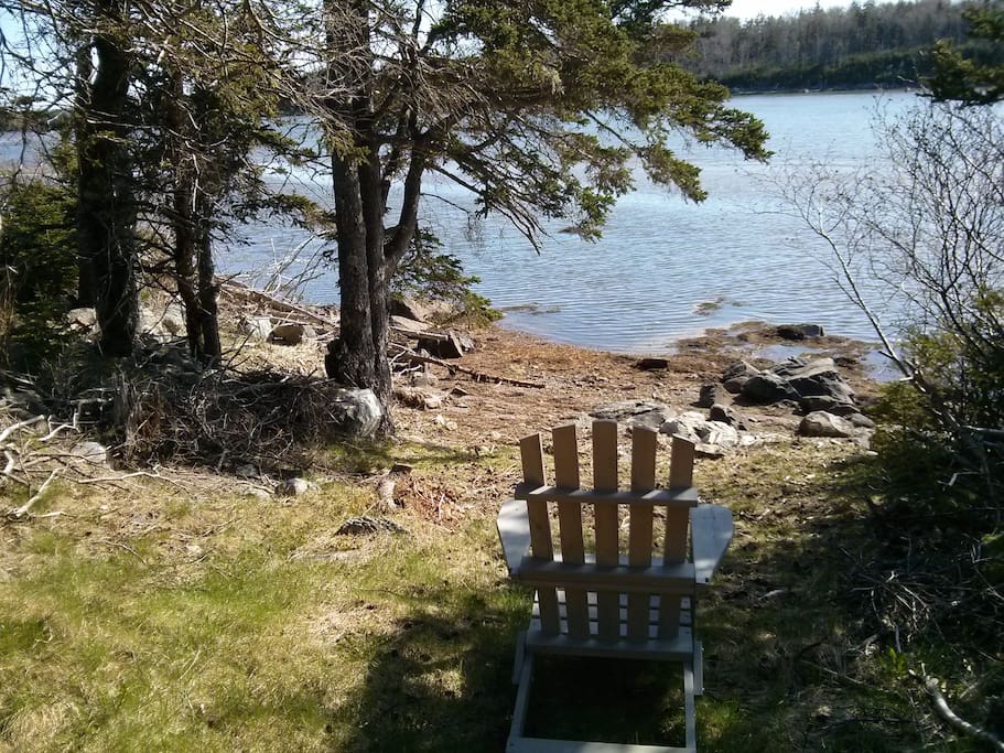 Small stroll down to private water access/views