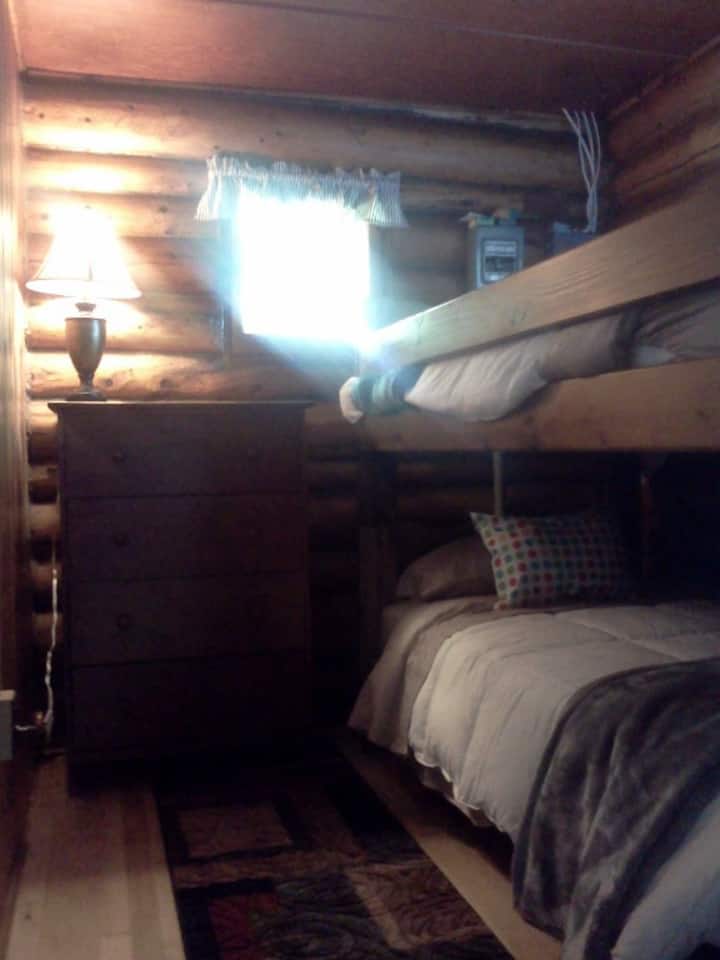 Bedroom 3 bunks