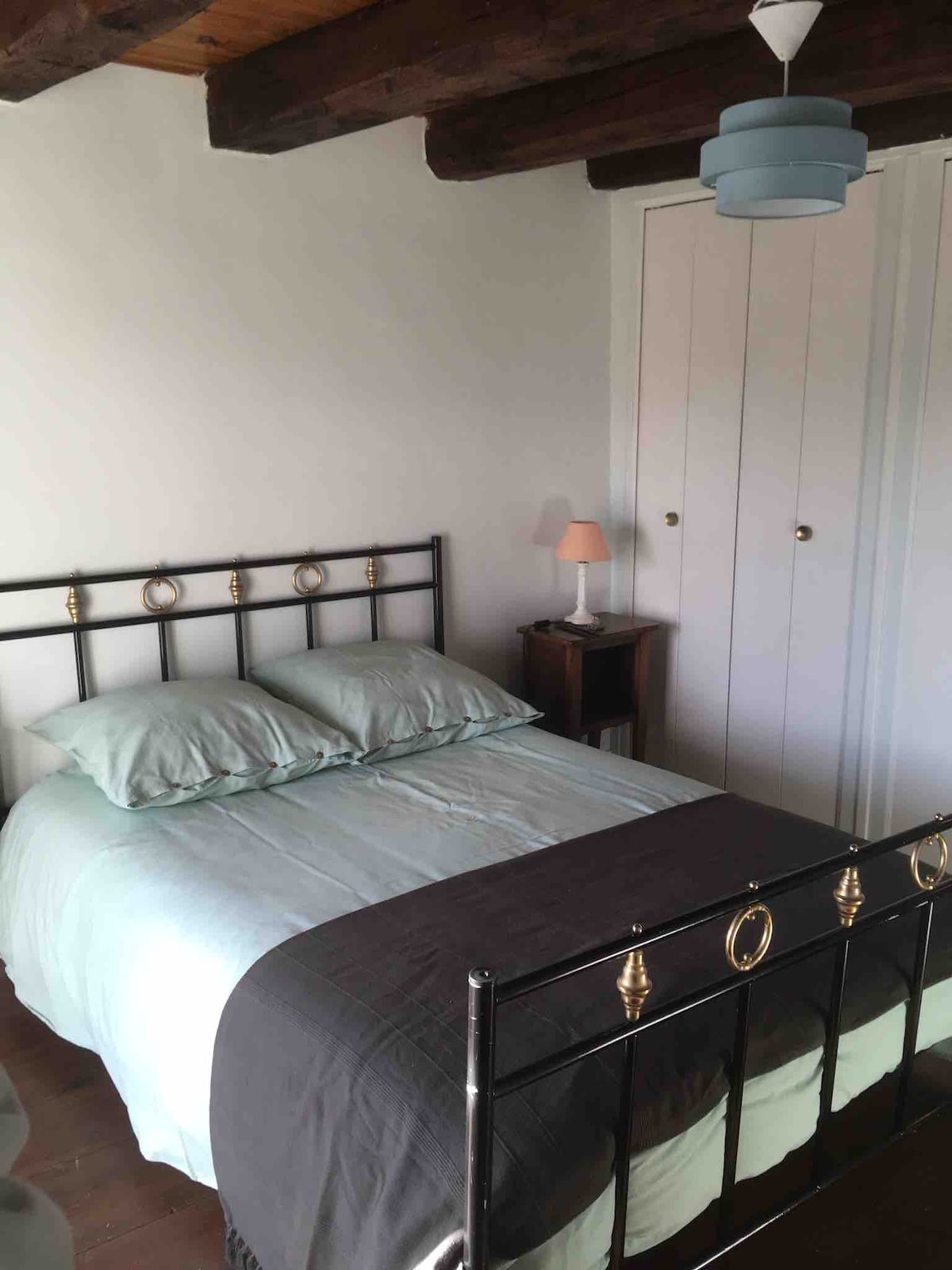 غرفة النوم 2