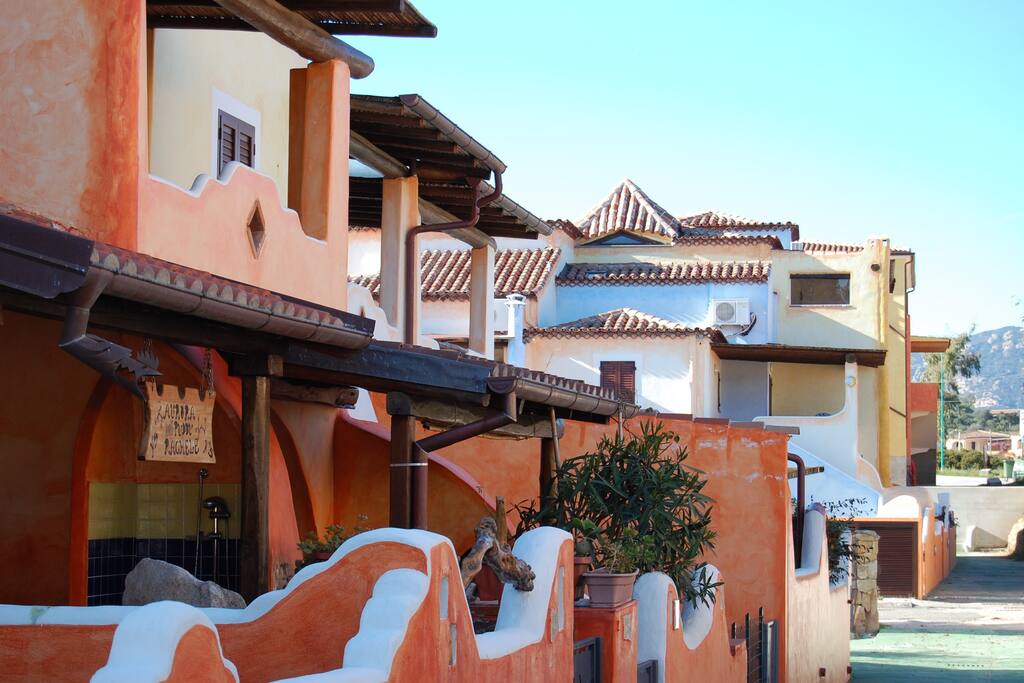Vista la borgata Sos Alinos