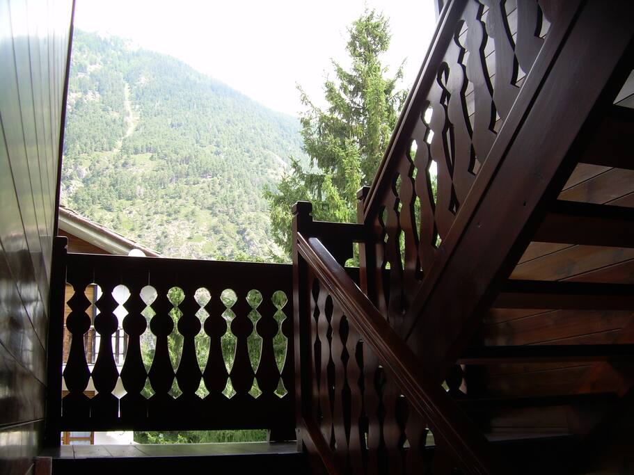 Scala di accesso al primo piano