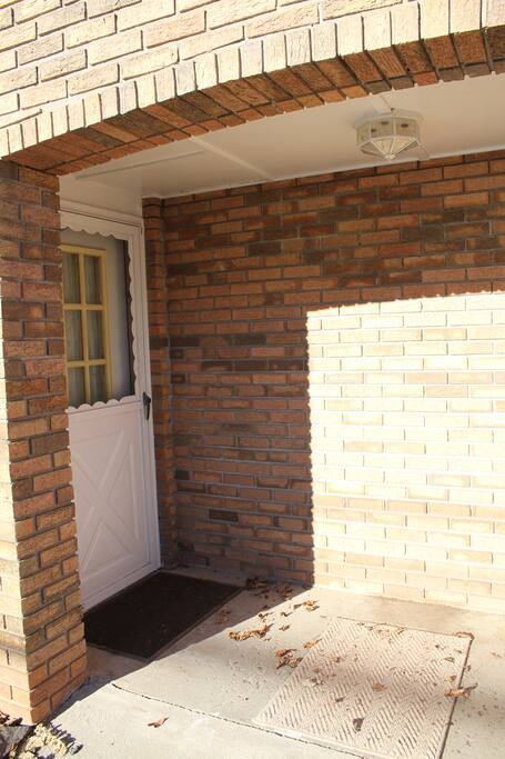 Entrance - Apartment 2