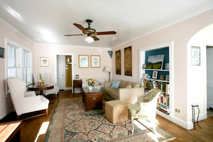 Do Drop Inn Charming 2BR Bungalow Bungalows For Rent In Charlottesville Virginia United States