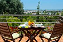 Belle suite avec vue sur la mer