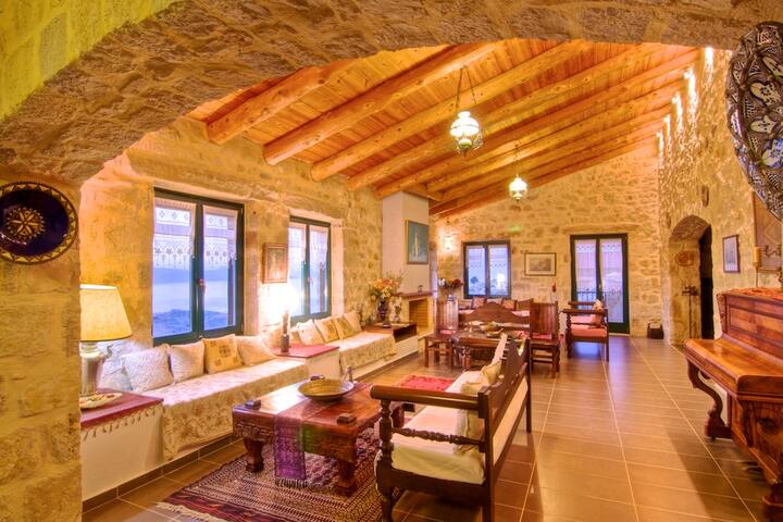 Alexis Villa, Serene Escape with mesmerising views gallery image 5