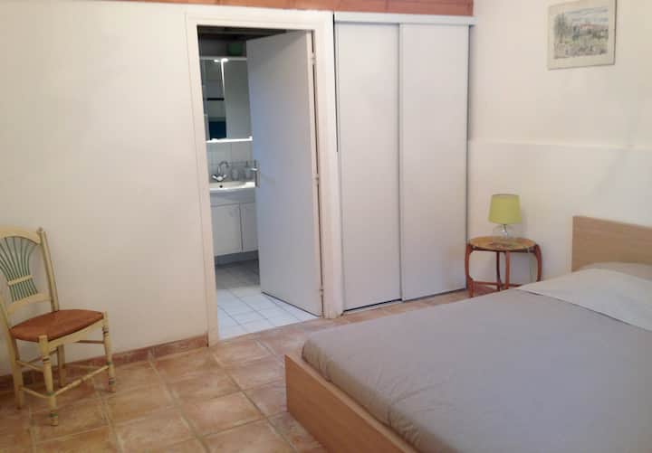 Suite principal Verde (Planta baja-Piscina)