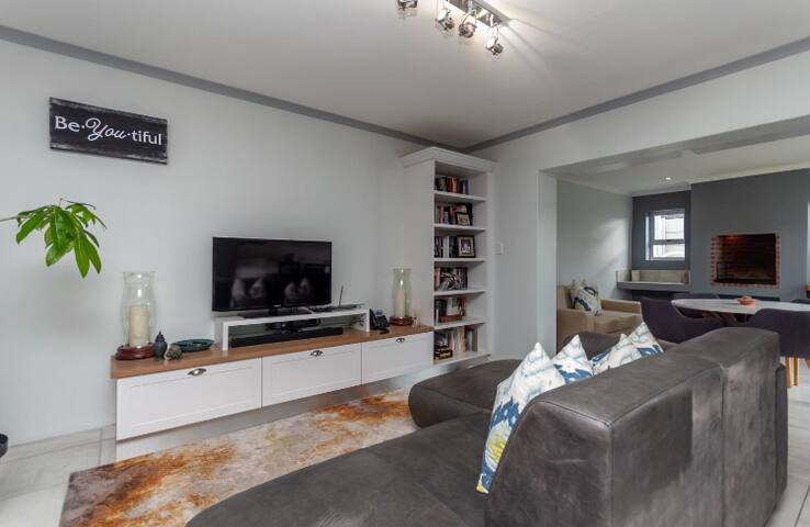 Mojumi – Home gallery image 4