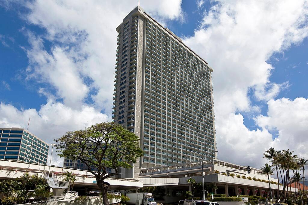 Ala Moana Hotel