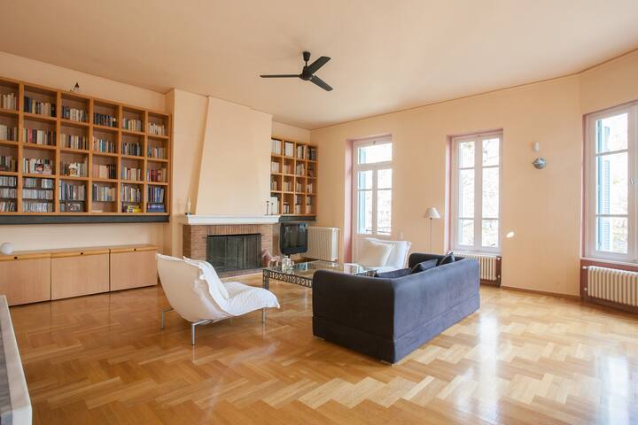 House at the Foothills of Acropolis gallery image 5