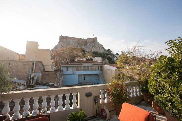House at the Foothills of Acropolis gallery image 2
