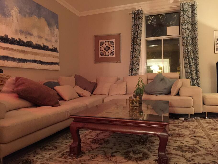 Really big couch with large TV screen. Access to Netflix.