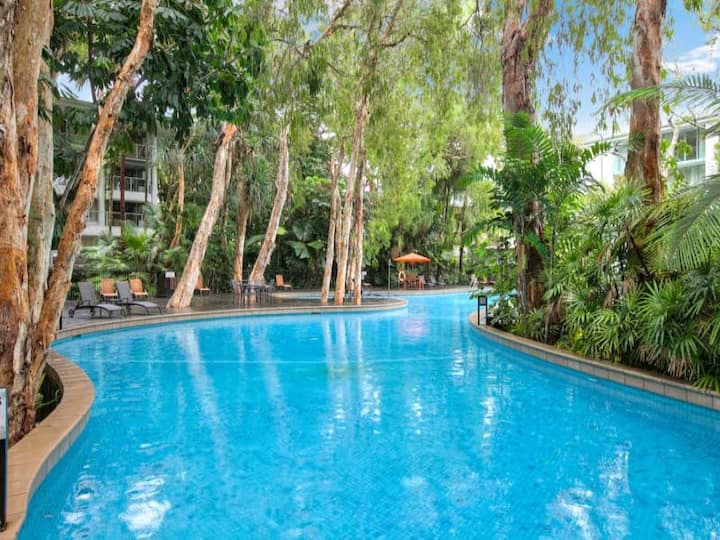 Rental unit in Palm Cove · ★4.67 · 2 bedrooms · 2 beds · 2 baths