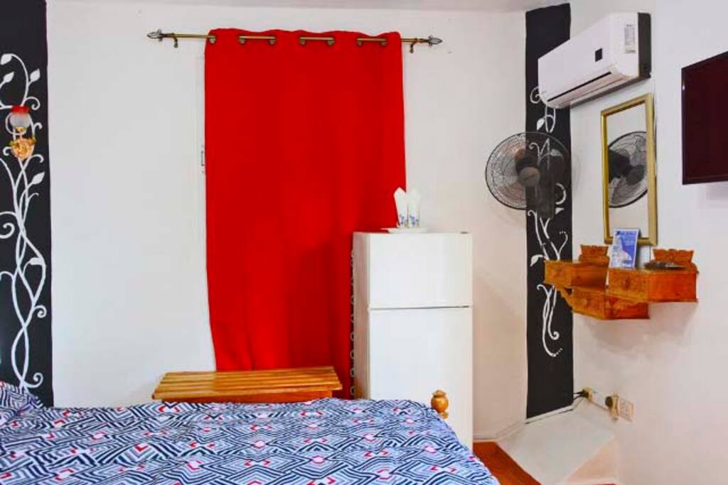 Other view of the bedroom