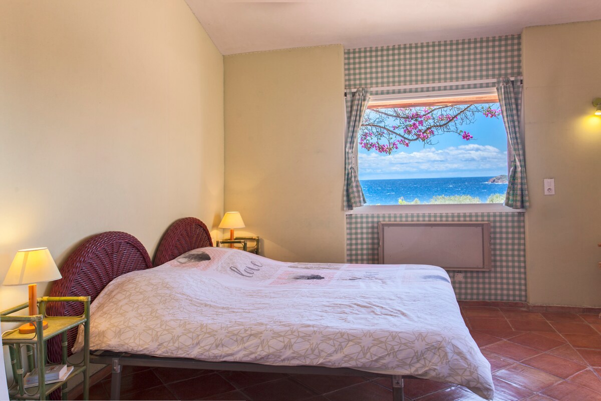 غرفة النوم 1