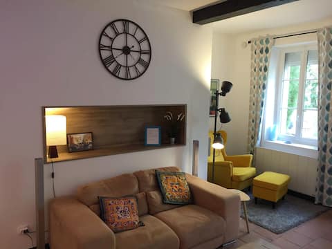 Top performing Airbnb: The 5-star Classified Park Apartment with Jacuzzi in Haute Garonne