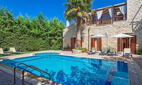 Villa Asteri - Traditional Elegant Villa