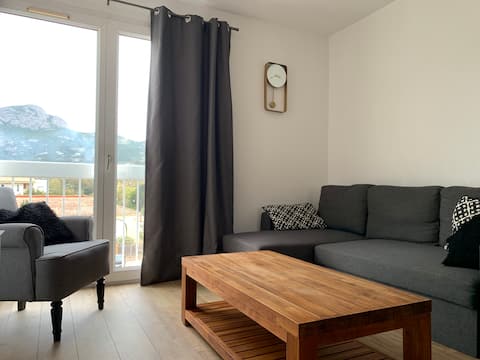 Top performing Airbnb: Apartment between the sea and the mountain in Calvi