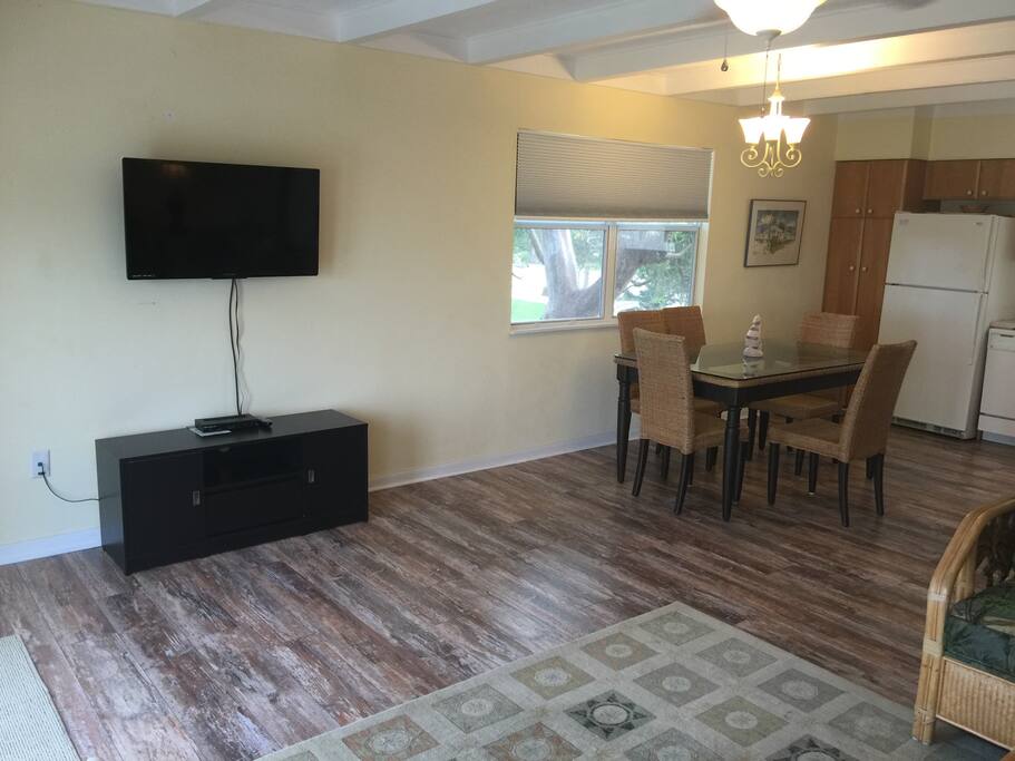 Flatscreen tv with cable and music channels.