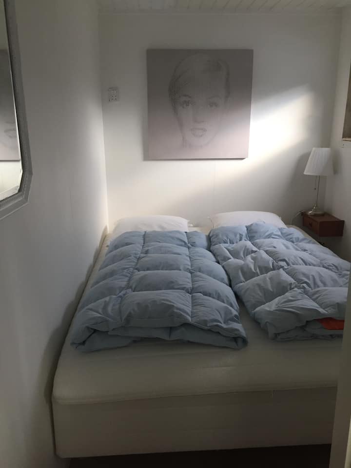 Spálňa 1