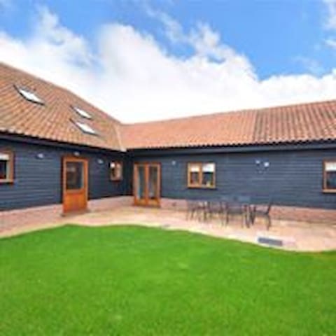 The Stables Beautiful Barn Conversion Houses For Rent In Norfolk
