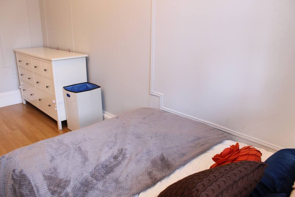 Private Bedroom w/drawer space
